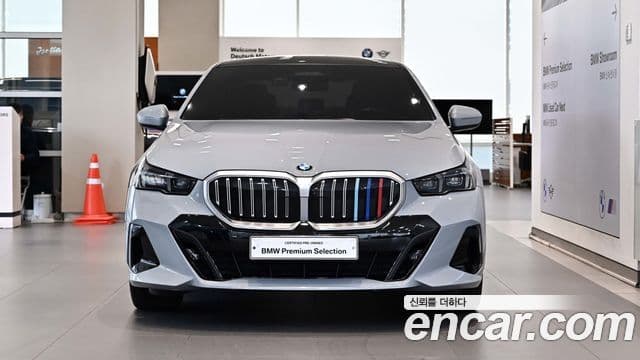 BMW 5시리즈 (G60) 520i M Sport, 2024 3