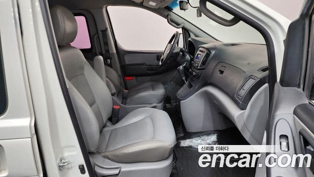 Hyundai Grand Starex Smart, 2017 11