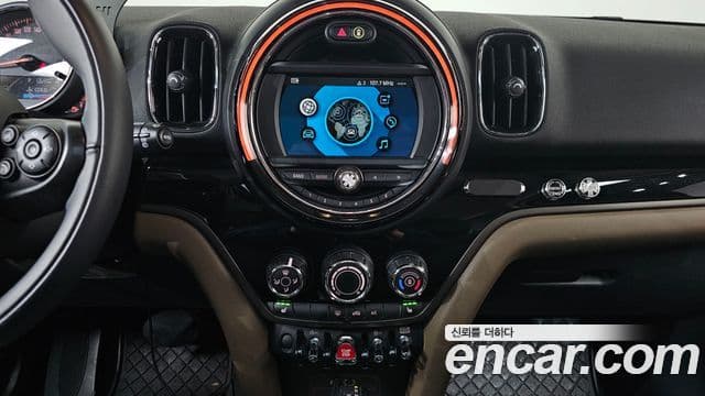 Mini Cooper D Countryman 2세대, 2018 17