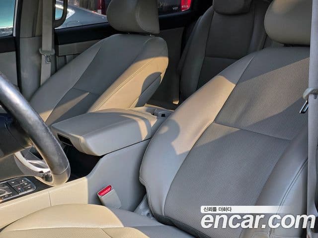 Kia All New Carnival Luxury, 2016 10