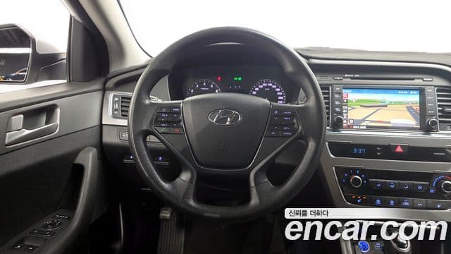 Hyundai LF Sonata Style, 2015 13
