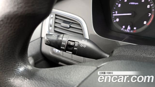 Hyundai LF Sonata Style, 2015 17