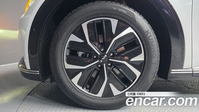 Kia EV6 Air, 2022 все фото