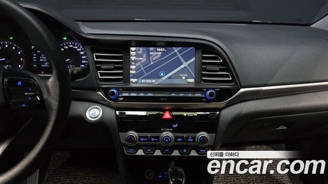 Hyundai The / новый New Avante AD Style, 2019 15