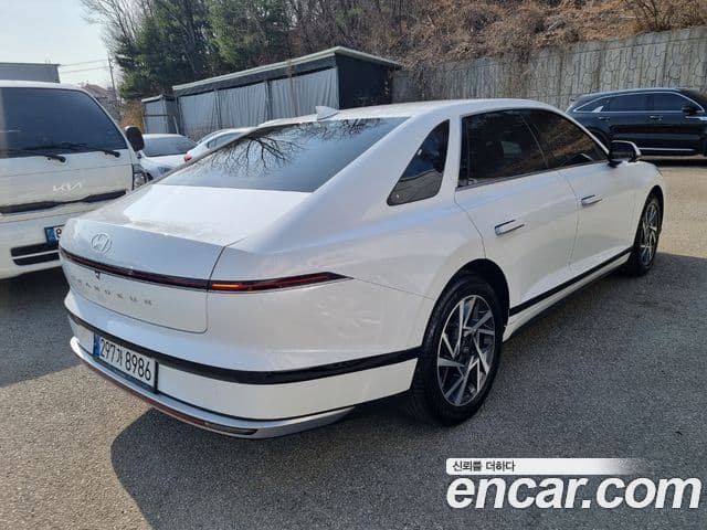 Hyundai Grandeur (GN7) Premium, 2025 2