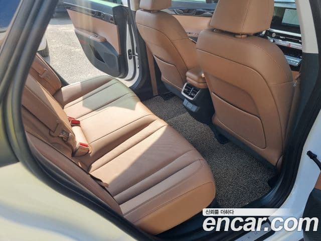 Hyundai Grandeur (GN7) Premium, 2025 13