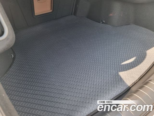 Hyundai Grandeur (GN7) Premium, 2025 15