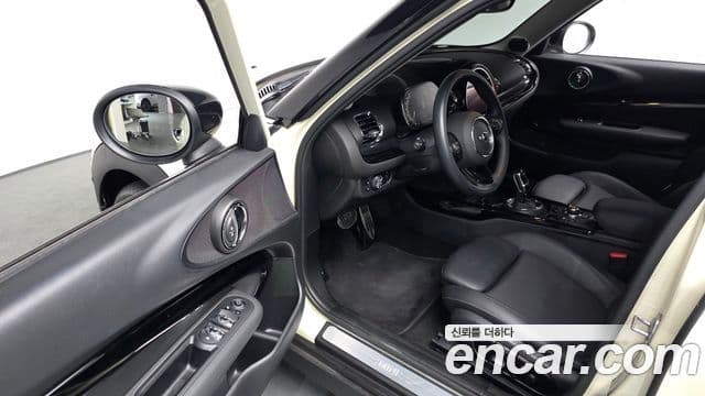 Mini Cooper 클럽맨 2세대, 2021 11