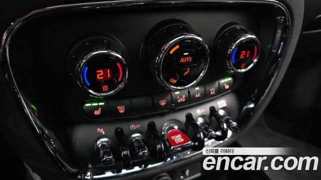 Mini Cooper 클럽맨 2세대, 2021 16