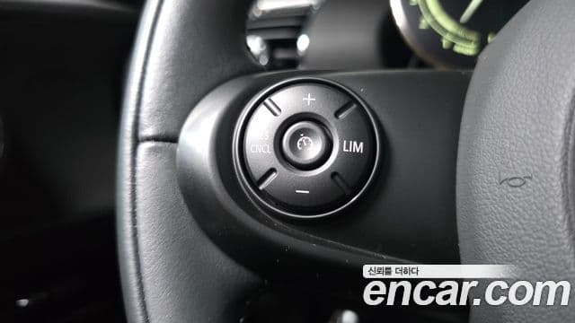 Mini Cooper 클럽맨 2세대, 2021 17