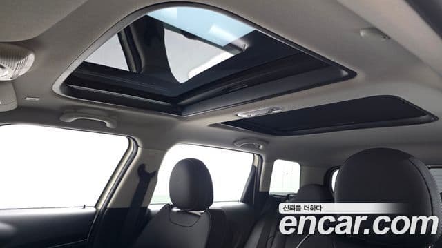 Mini Cooper 클럽맨 2세대, 2021 19