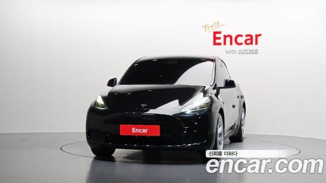 Tesla модель Y, 2023 3