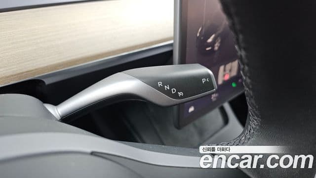 Tesla модель Y, 2023 9