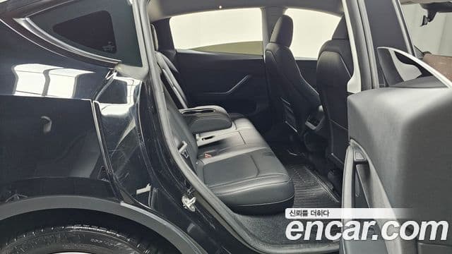 Tesla модель Y, 2023 12