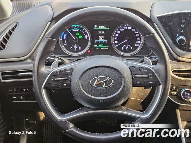 Hyundai Sonata гибрид (DN8) Modern, 2022 17