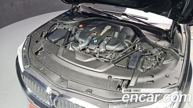 BMW 7시리즈 (G11) 750Li xDrive, 2016 6
