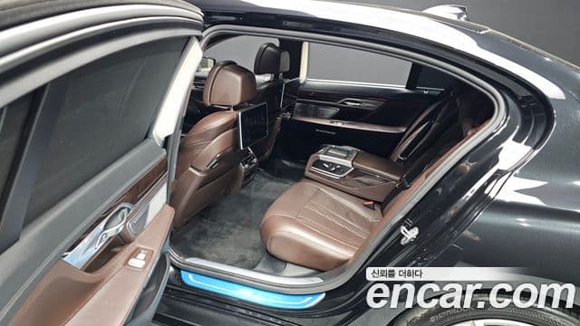 BMW 7시리즈 (G11) 750Li xDrive, 2016 13