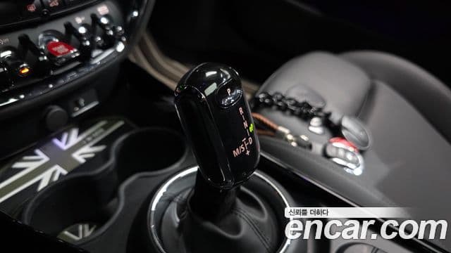 Mini Cooper 클럽맨 2세대, 2021 9