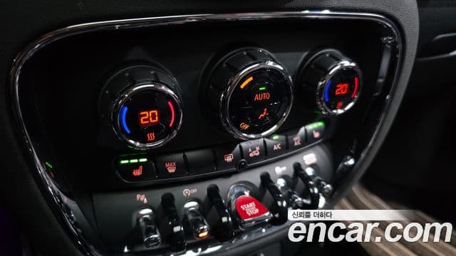 Mini Cooper 클럽맨 2세대, 2021 16