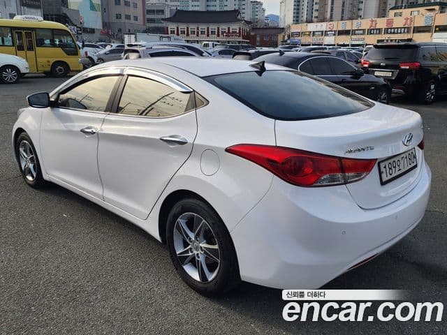 Hyundai Avante MD Modern, 2013 2