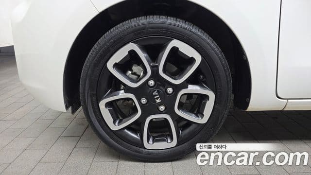 Kia The / новый New Ray Prestige, 2019 все фото