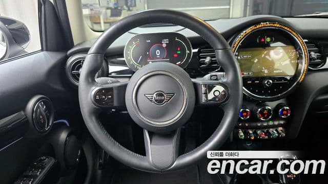 Mini Cooper 3세대, 2024 14