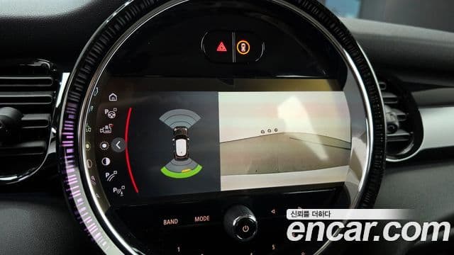 Mini Cooper 3세대, 2024 16