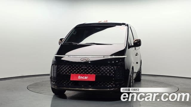 Hyundai Staria Inspiration, 2023 3