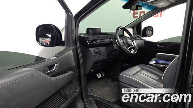 Hyundai Staria Inspiration, 2023 11