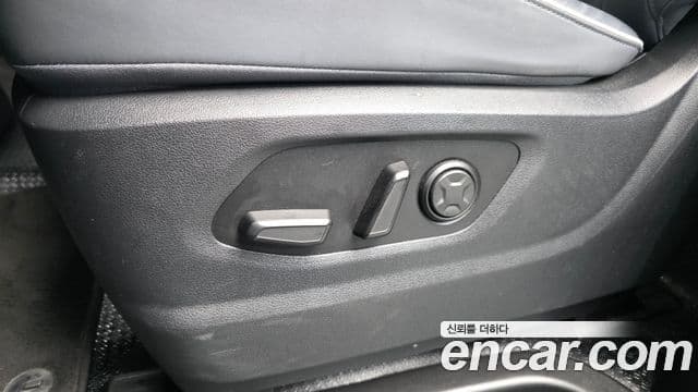 Hyundai Staria Inspiration, 2023 17