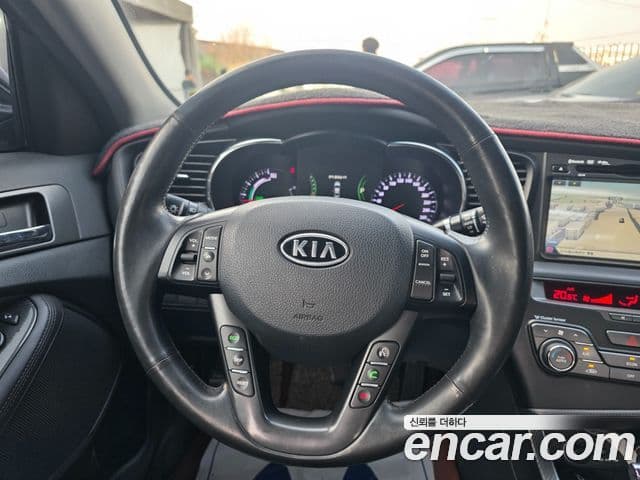 Kia K5 гибрид Prestige, 2013 8