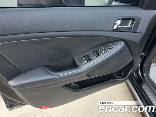 Kia K5 гибрид Prestige, 2013 9