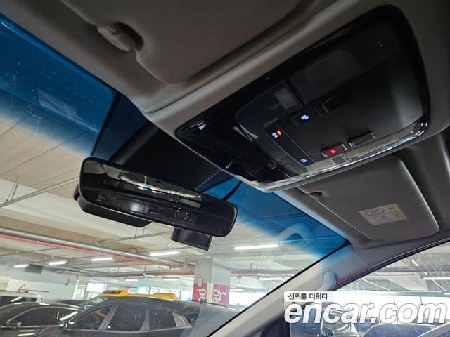 Hyundai Staria Modern, 2023 13