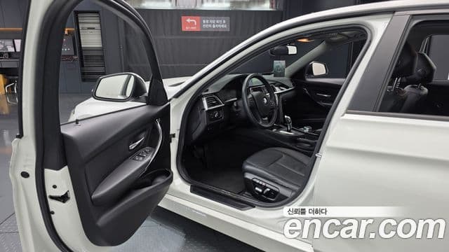 BMW 3시리즈 (F30), 2018 11