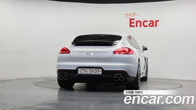 Porsche Panamera 970, 2016 4