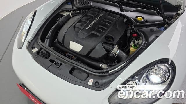 Porsche Panamera 970, 2016 6