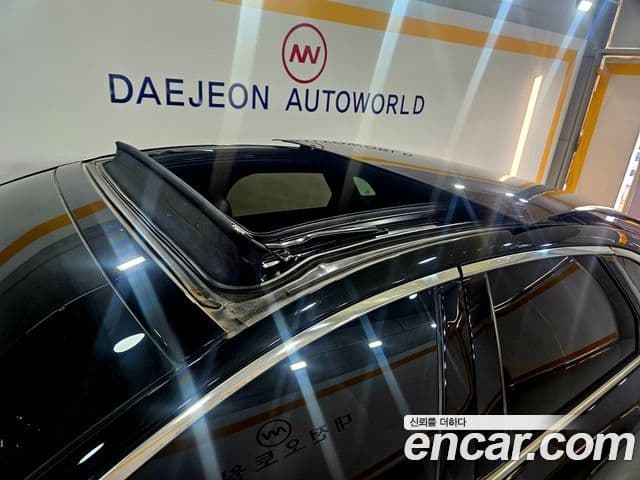 Lincoln New MKZ 2세대, 2017 12