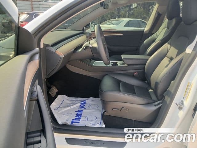 Tesla модель Y, 2023 8