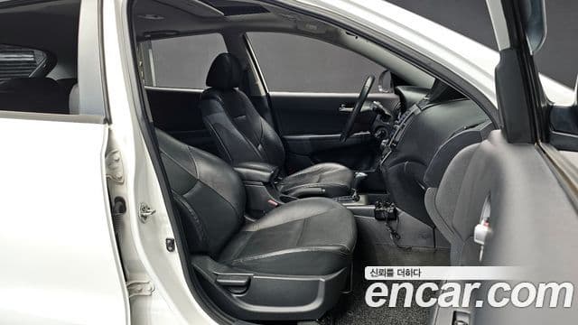 Hyundai i30 빌트인캠2 — базовая версия - Built-in Cam 2, 2010 10