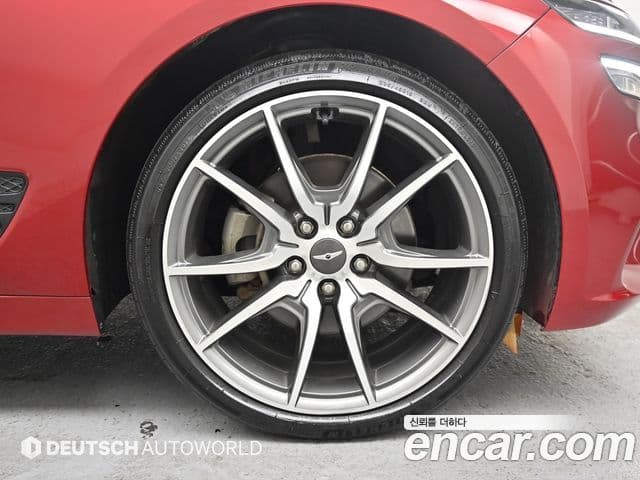 Genesis The / новый New G70, 2021 все фото