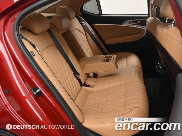 Genesis The / новый New G70, 2021 12