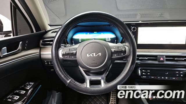 Kia K5 3세대 Signature, 2023 13