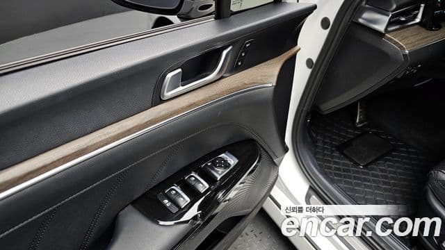 Kia K5 3세대 Signature, 2023 18
