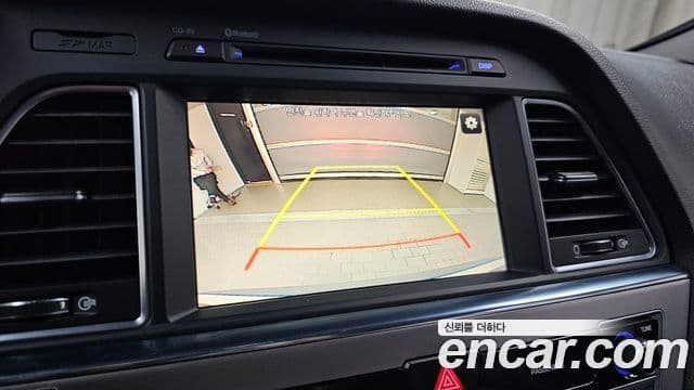 Hyundai LF Sonata Premium, 2017 18