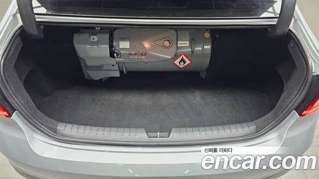 Hyundai LF Sonata Premium, 2017 20