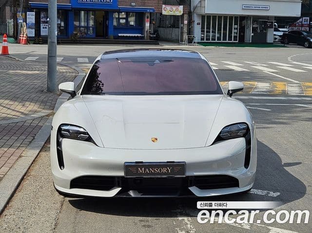 Porsche 타이칸 турбо, 2021 3