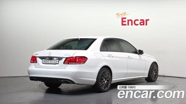 Mercedes-Benz E-класс W212 E220 BlueTEC Avantgarde Sport, 2016 2