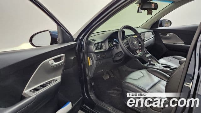 Kia Niro Luxury, 2018 10