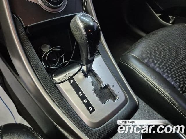 Hyundai Avante MD Style, 2013 8