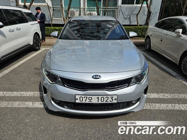 Kia K5 гибрид 2세대 Noblesse, 2018 1